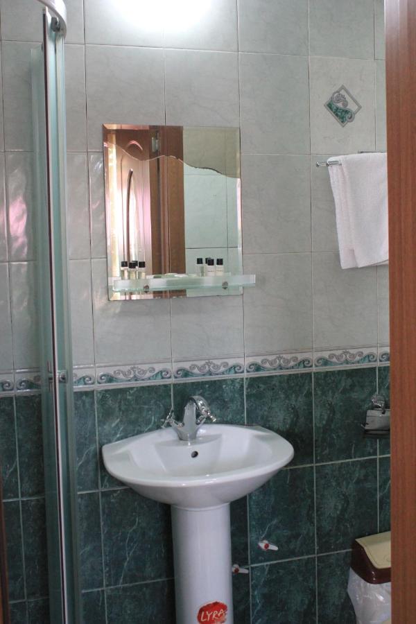 Valiko Hotel Tbilisi Eksteriør billede