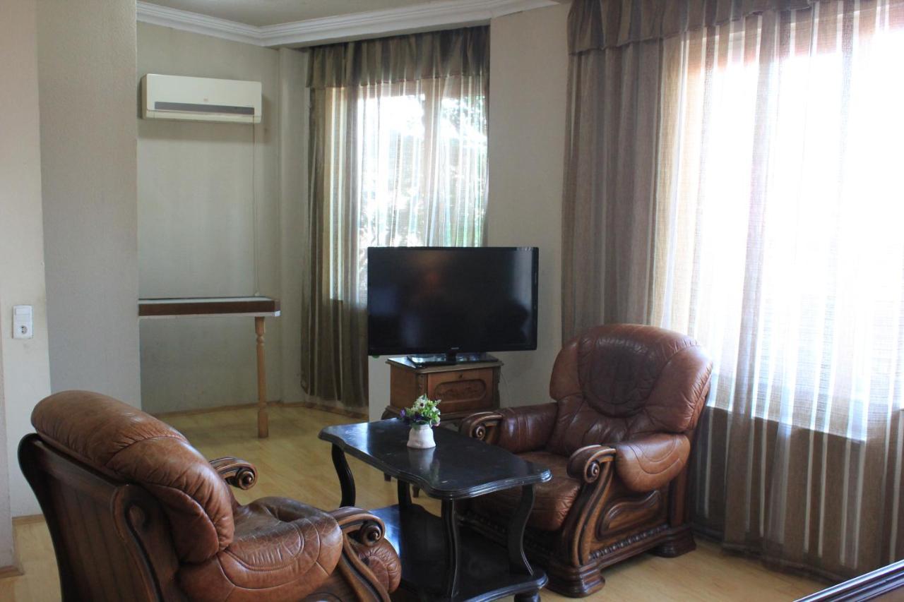 Valiko Hotel Tbilisi Eksteriør billede